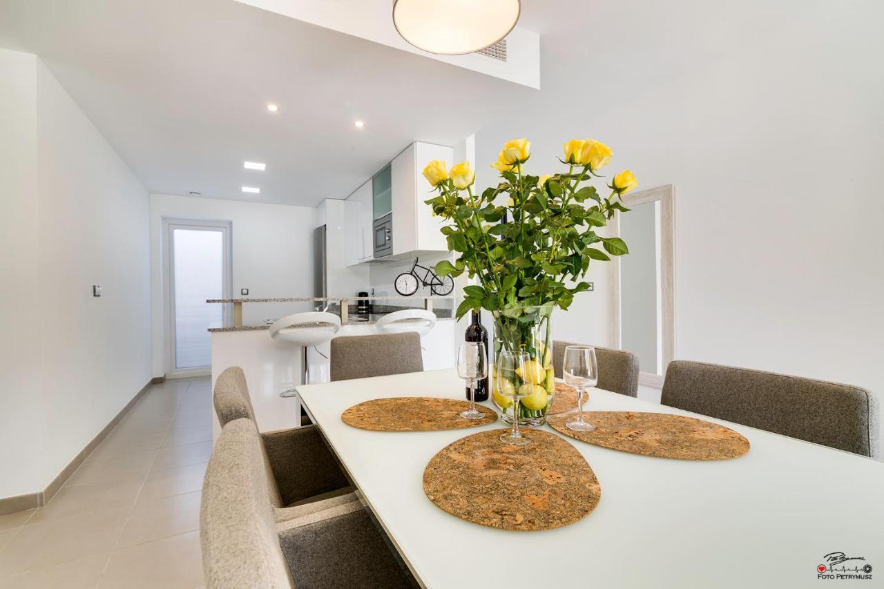 Apartamento "Vino Blanco" Arenales del Sol Buitenkant foto